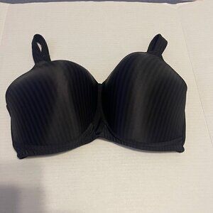 Playtex Black Grey Stripe Perfectly Smooth Wireless Bra Size 38DDD